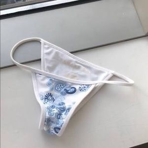 ISO of this Sahara ray swim paisley Cindy bottoms.